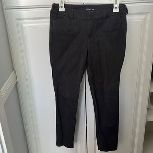 Old Navy Pixie pants size 4